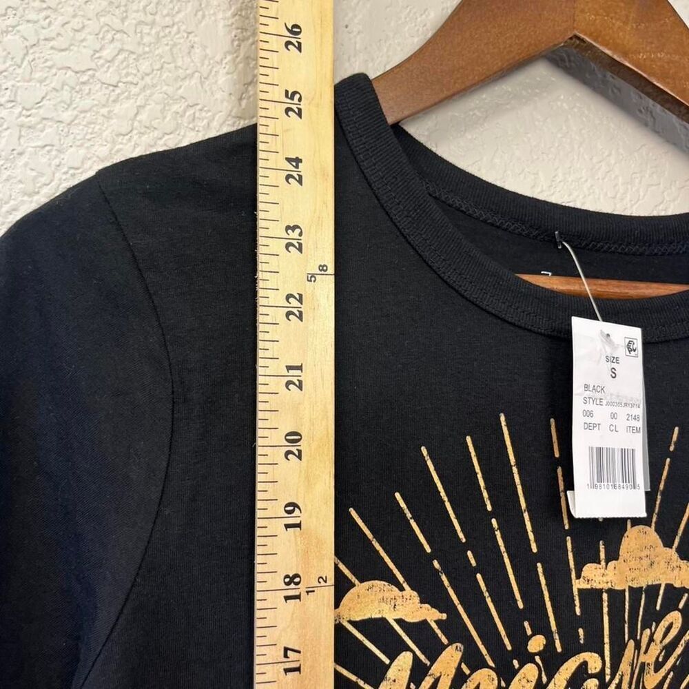 Unbranded Women's Black T-shirt - Picture 4 of 5